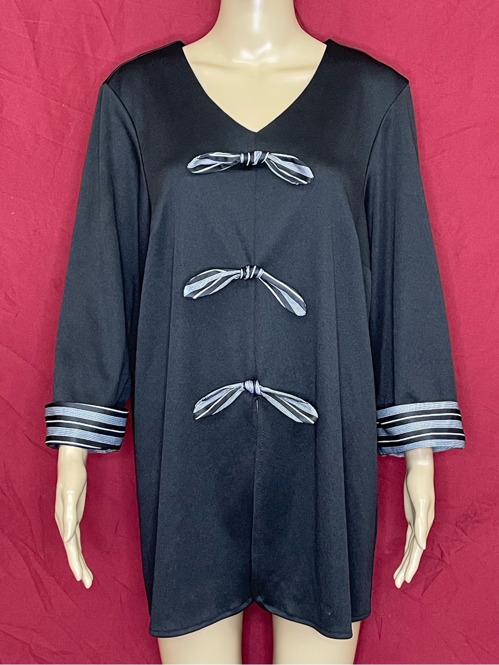 Vintage 90's Roaman’s Striped Bow Accent V-Neck Tunic Top Size 2X (Fits 18W/20W)